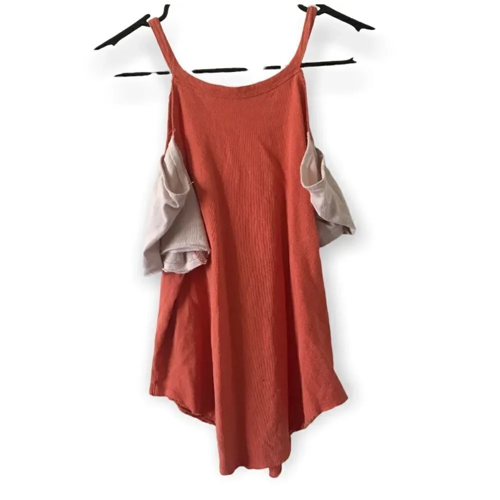 3/$15 We the free orange and beige off shoulder top